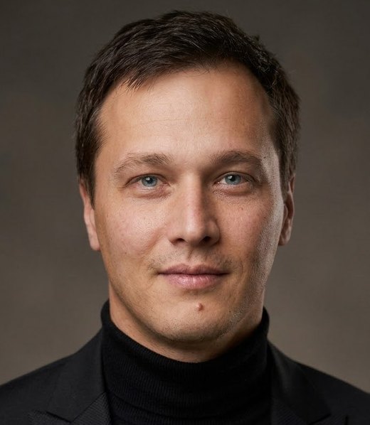 Дмитрий Олейников